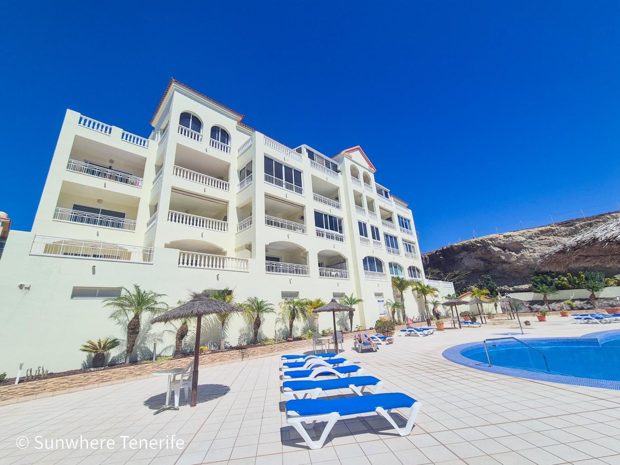 Mona'S Point Tenerife - Aircon, Private Parking And Heated Pool San Miguel de Abona Bagian luar foto
